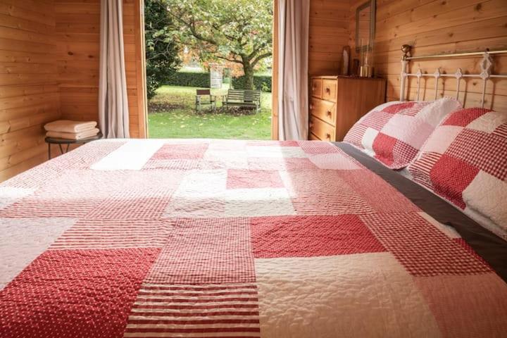 Tui Ridge Eco Cabins Aongatete Exterior photo
